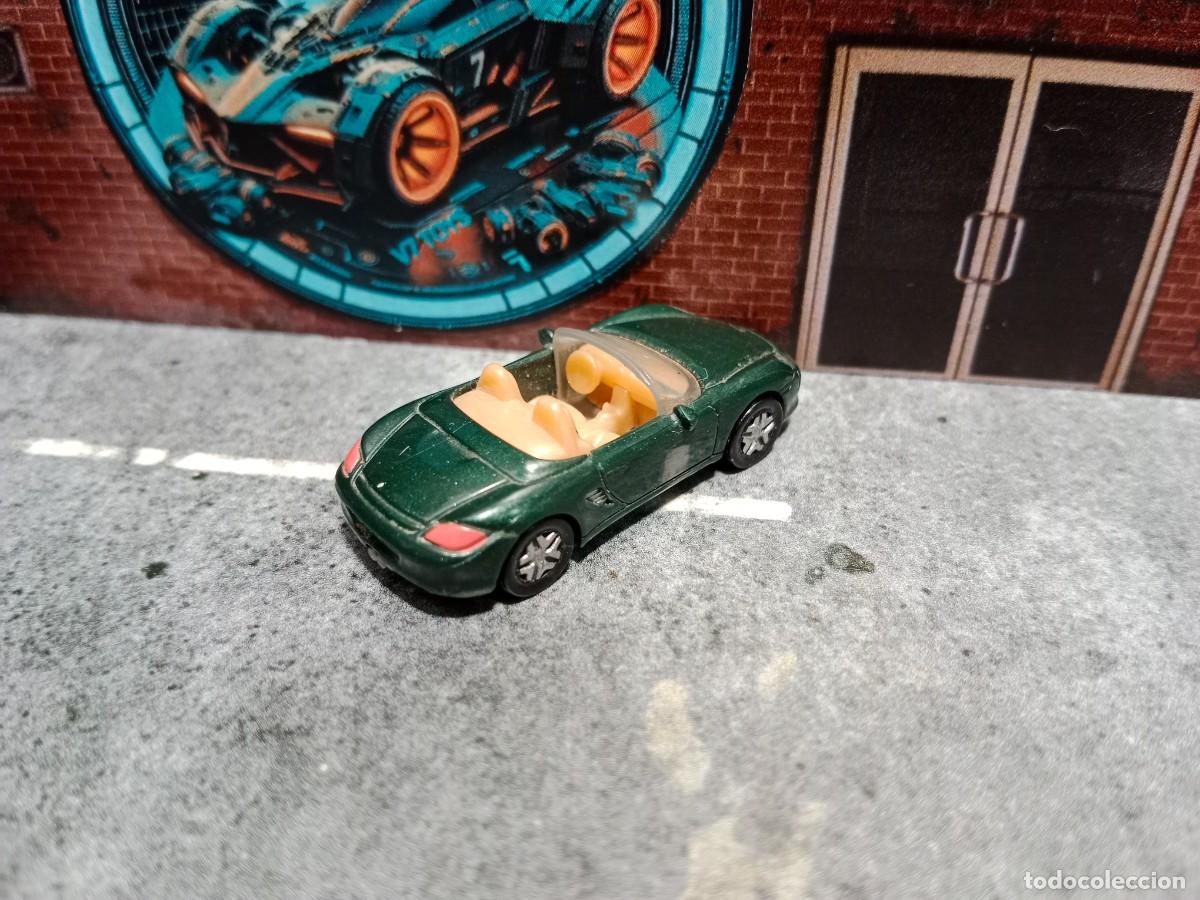 Figuras de goma Kinder: Porsche Boxter Kinder - Foto 2