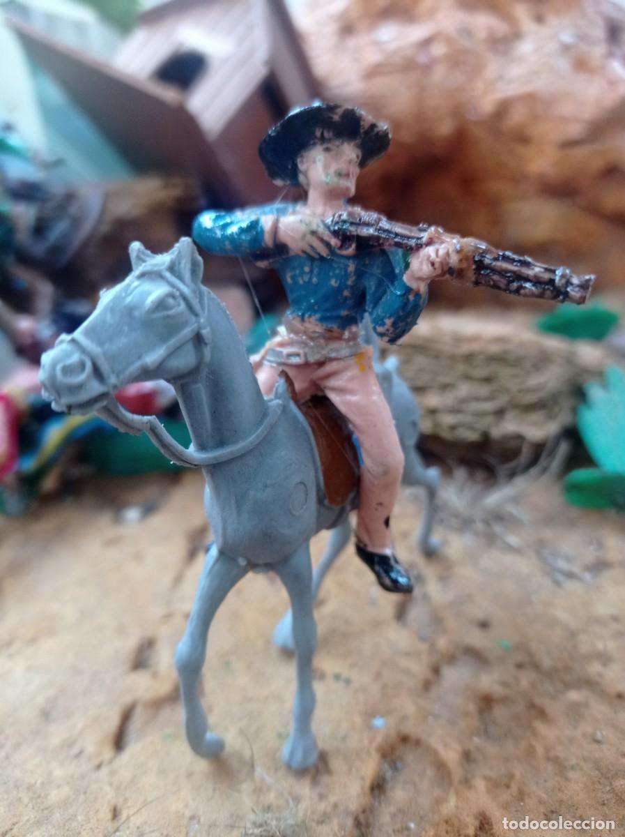 Figuras de goma y PVC: Vaquero y caballo de jecsan - Foto 1