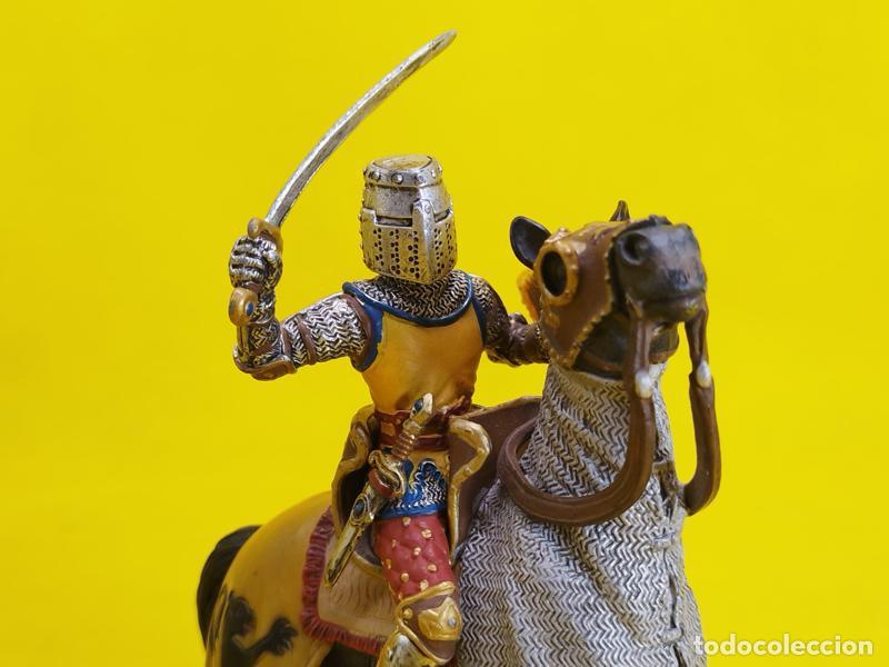 Figuras de goma y PVC: Schleich Caballero a caballo con espada REF 70054 - Foto 1