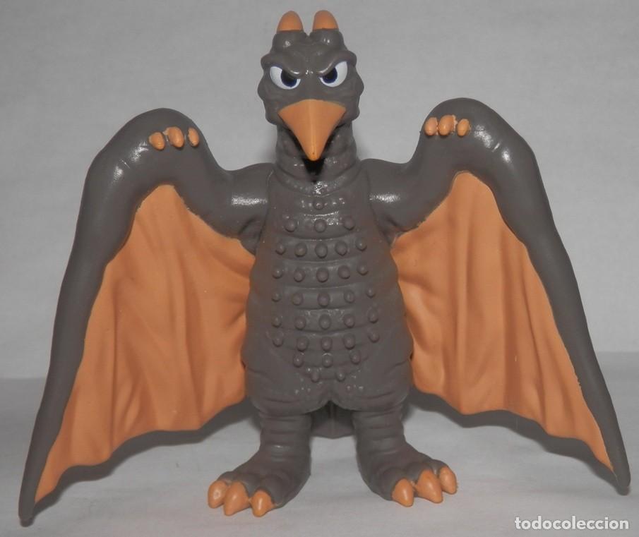 Rubber and PVC Figures: UNA FIGURA DE LA MARCA FUNKO