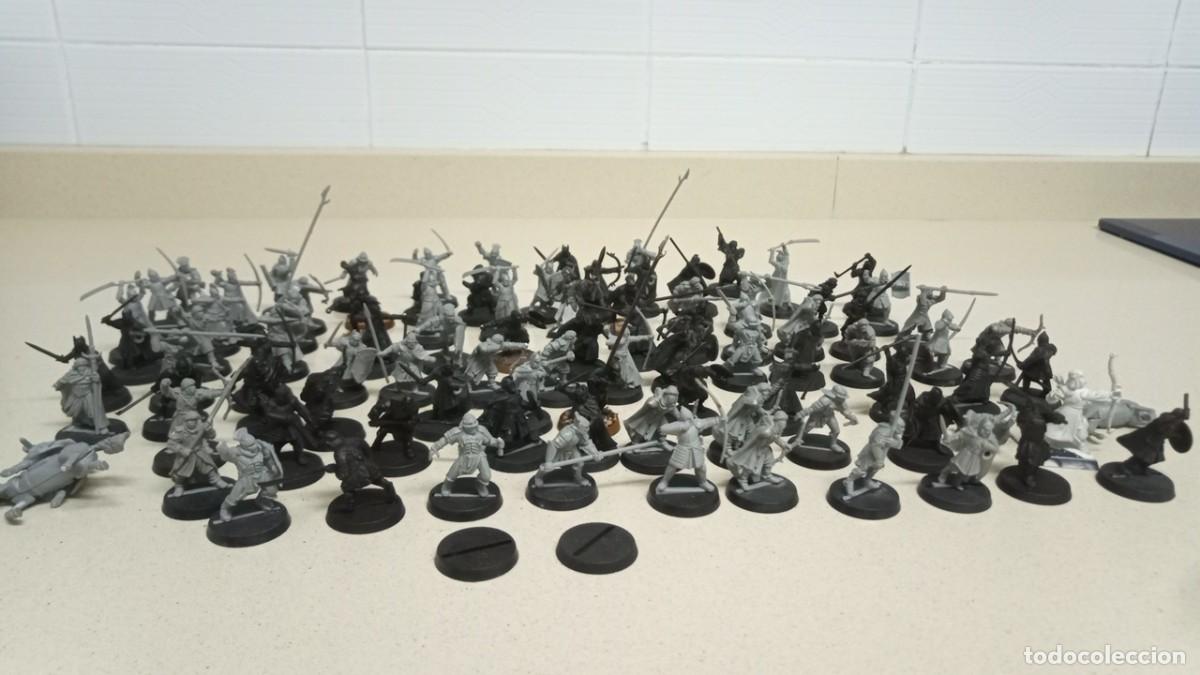 Figuras de goma y PVC: 94 mini figuras el se&ntilde;or de los anillos - Foto 1