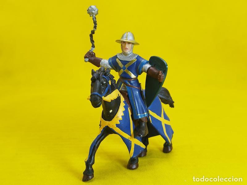 Figuras de Goma y PVC: Papo soldado medieval con caballo