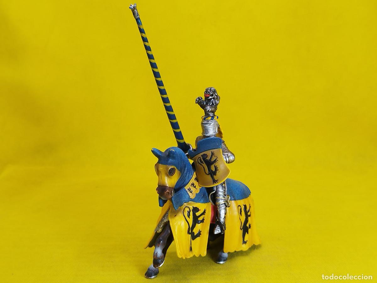 Figuras de goma y PVC: Schleich Caballero de torneo REF 70020 - Foto 2