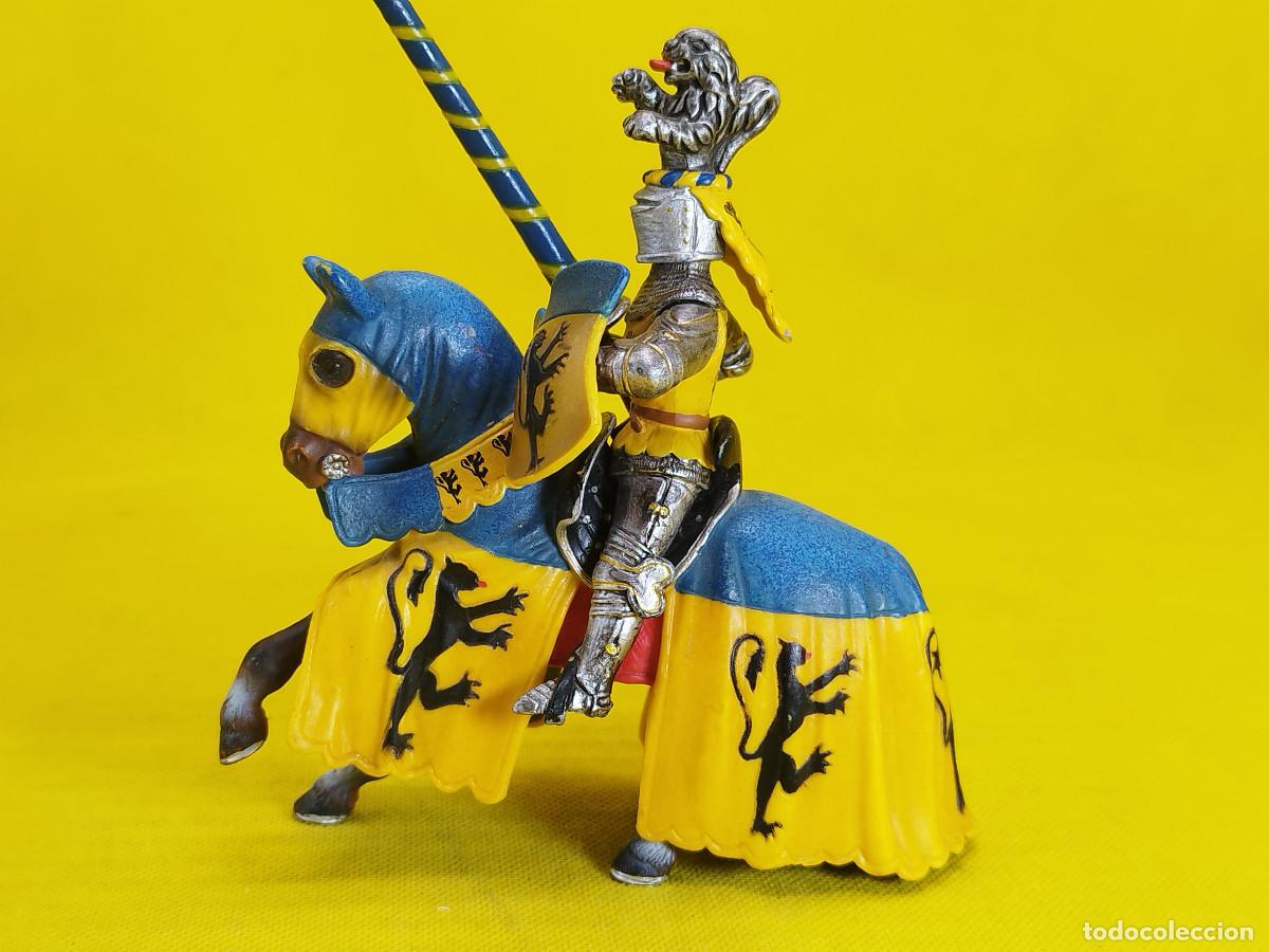 Figuras de goma y PVC: Schleich Caballero de torneo REF 70020 - Foto 4