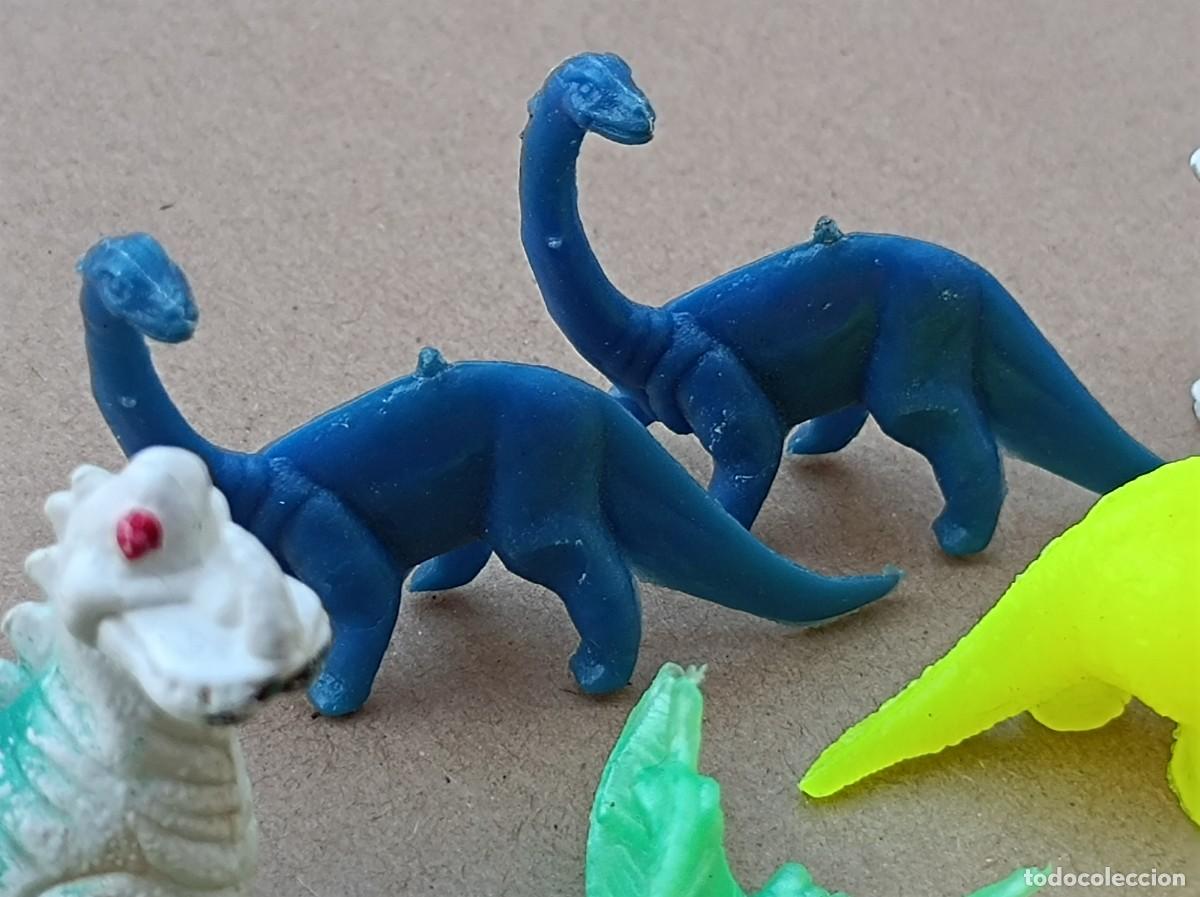 Figuras de goma y PVC: FIGURAS DUNKIN DINOSAURIOS - Foto 2