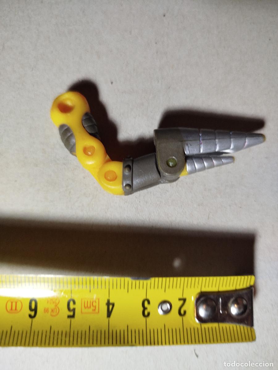 Figuras de goma y PVC: brazo izquierdo digimon pvc - Foto 2