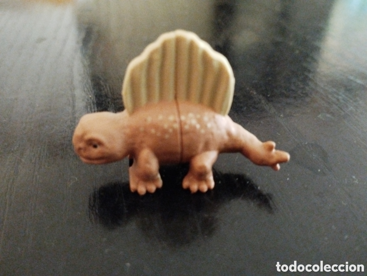 Figuras de goma y PVC: Mini vegesaurio. Lidl - Foto 1