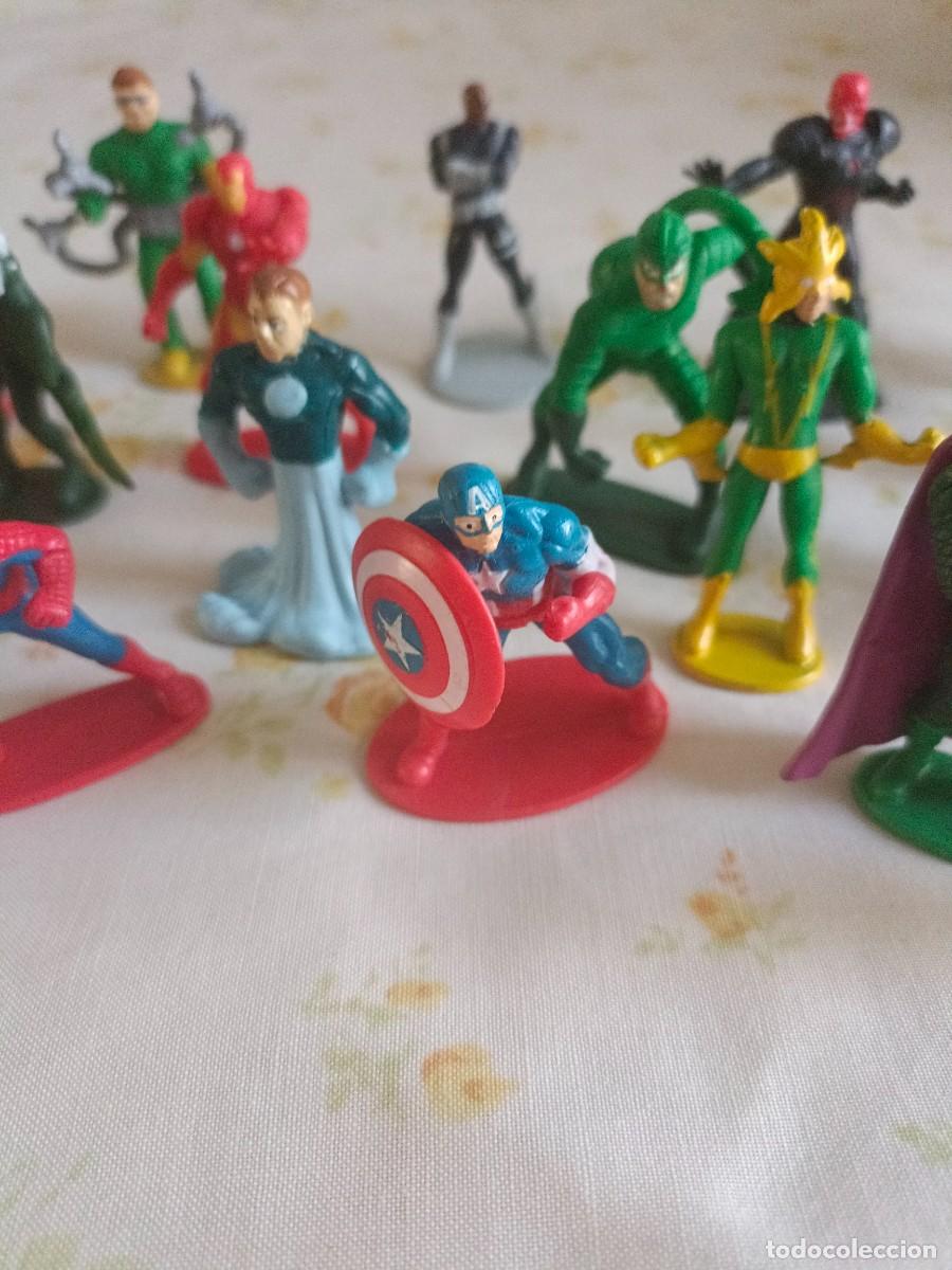 Figuras de goma y PVC: Lote de 22 figuras de Marvel. - Foto 2