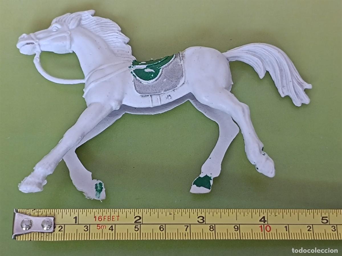 Figuras de goma y PVC: FIGURAS DE PL&Aacute;STICO INDIO A CABALLO LAFREDO - Foto 8