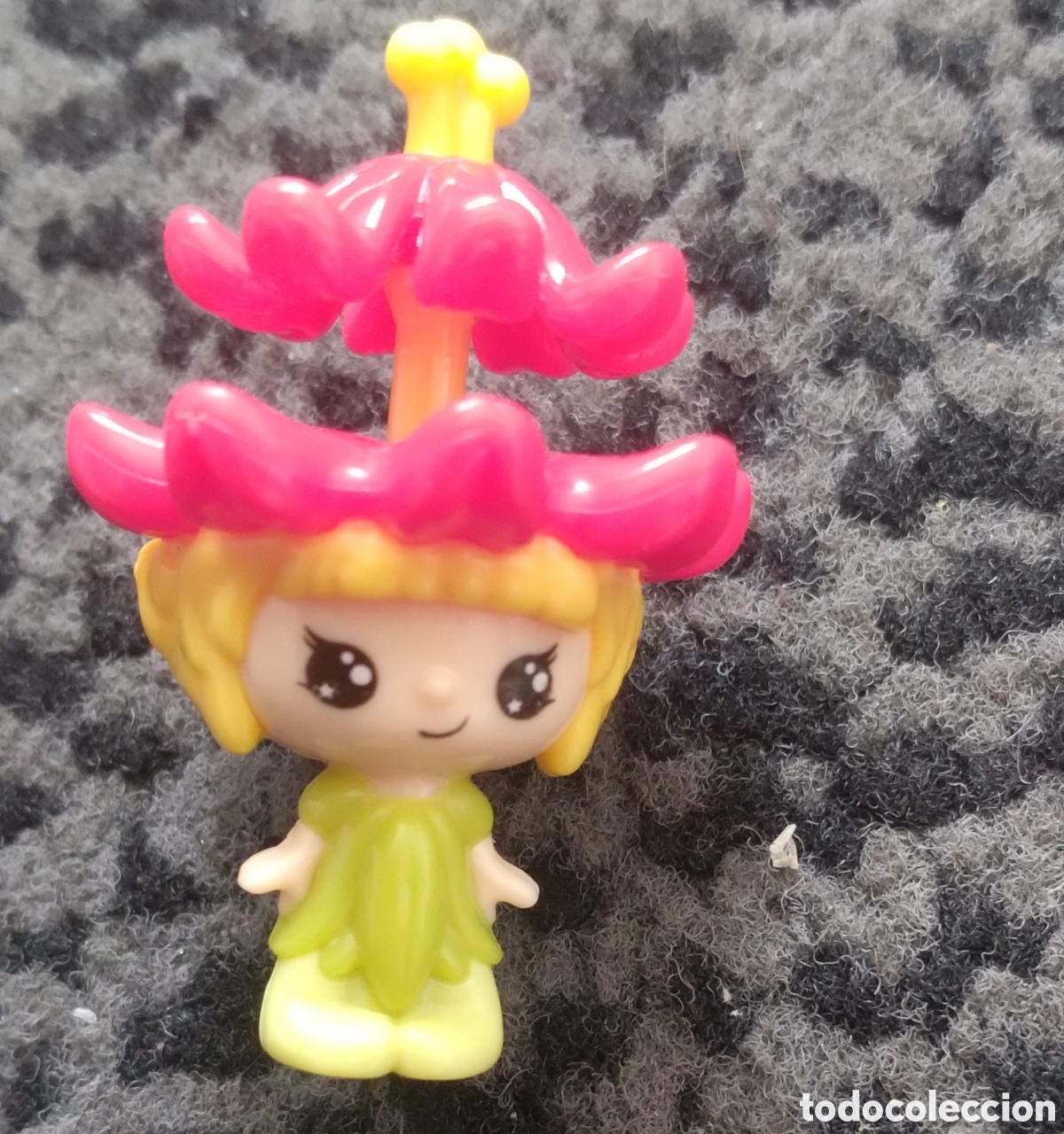 Figuras de goma Kinder: Mu&ntilde;eca Kinder sorpresa - Foto 3