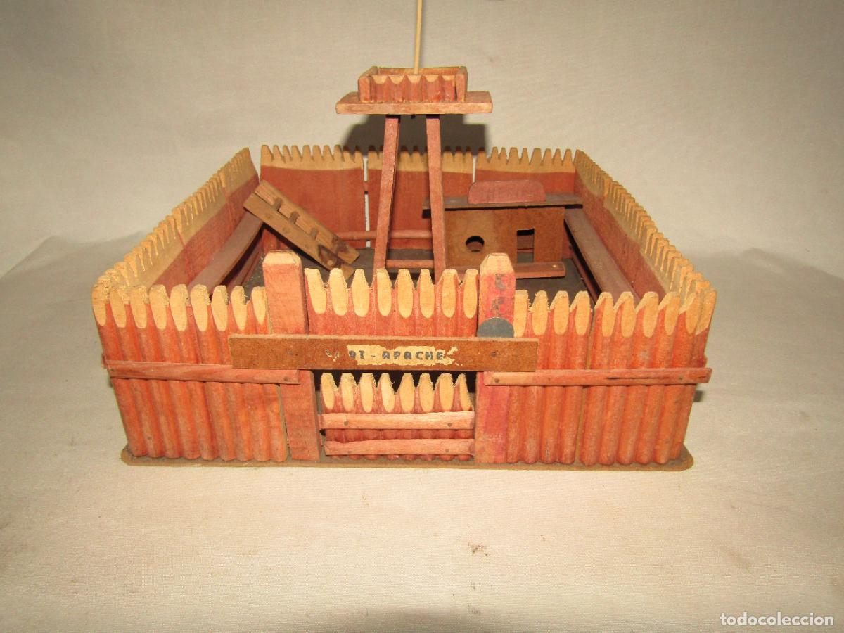 Figuras de goma y PVC: Antiguo FORT APACHE en Madera Maciza - Foto 1