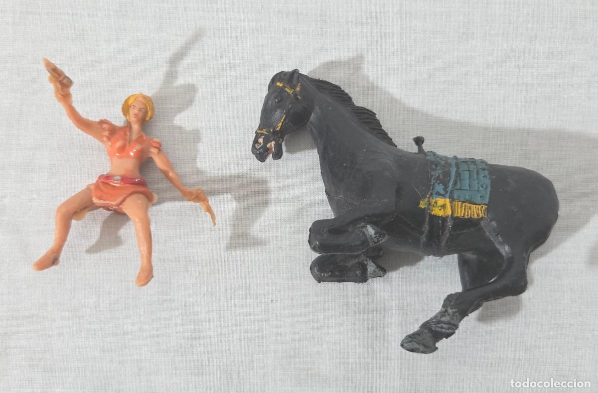 Figuras de goma y PVC: Ana a caballo, serie apache, estereoplast - Foto 1