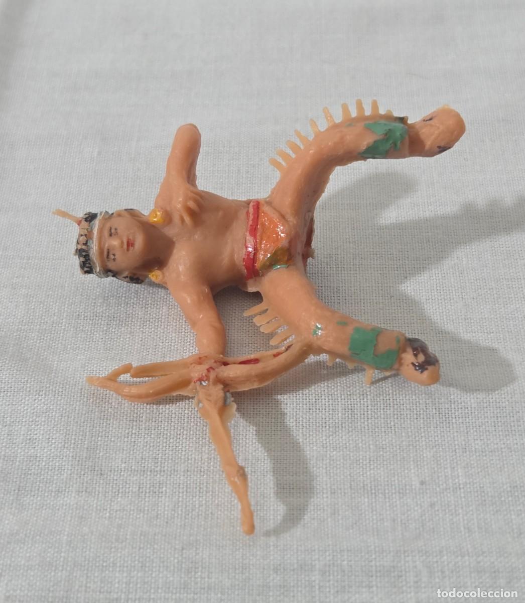 Figuras de goma y PVC: Antiguo indio, estereoplast - Foto 5