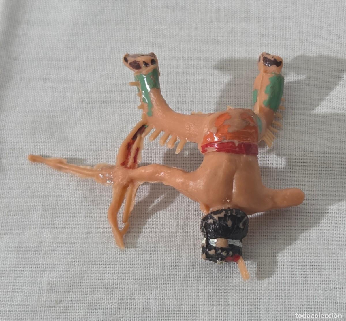 Figuras de goma y PVC: Antiguo indio, estereoplast - Foto 10