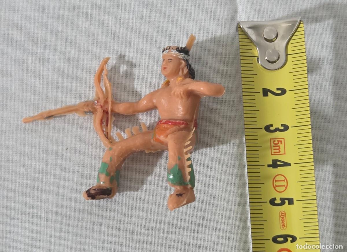 Figuras de goma y PVC: Antiguo indio, estereoplast - Foto 12