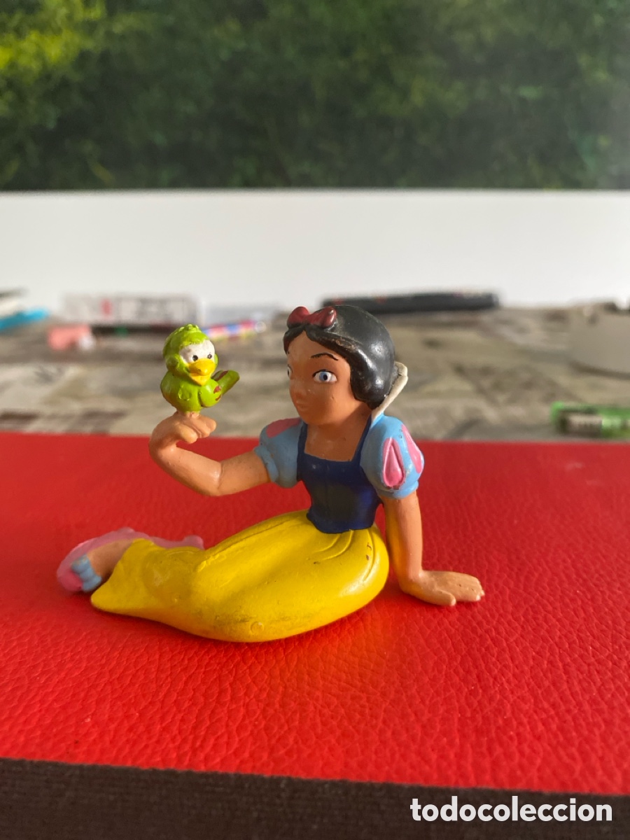 Figuras de goma y PVC: Figura pvc Blancanieves - Foto 1