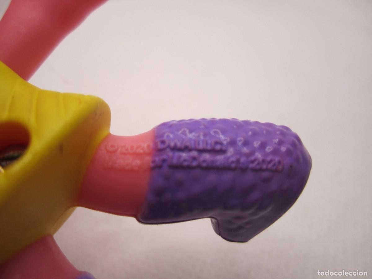 Figuras de goma y PVC: figura trolls macdonalds 2020 - Foto 2