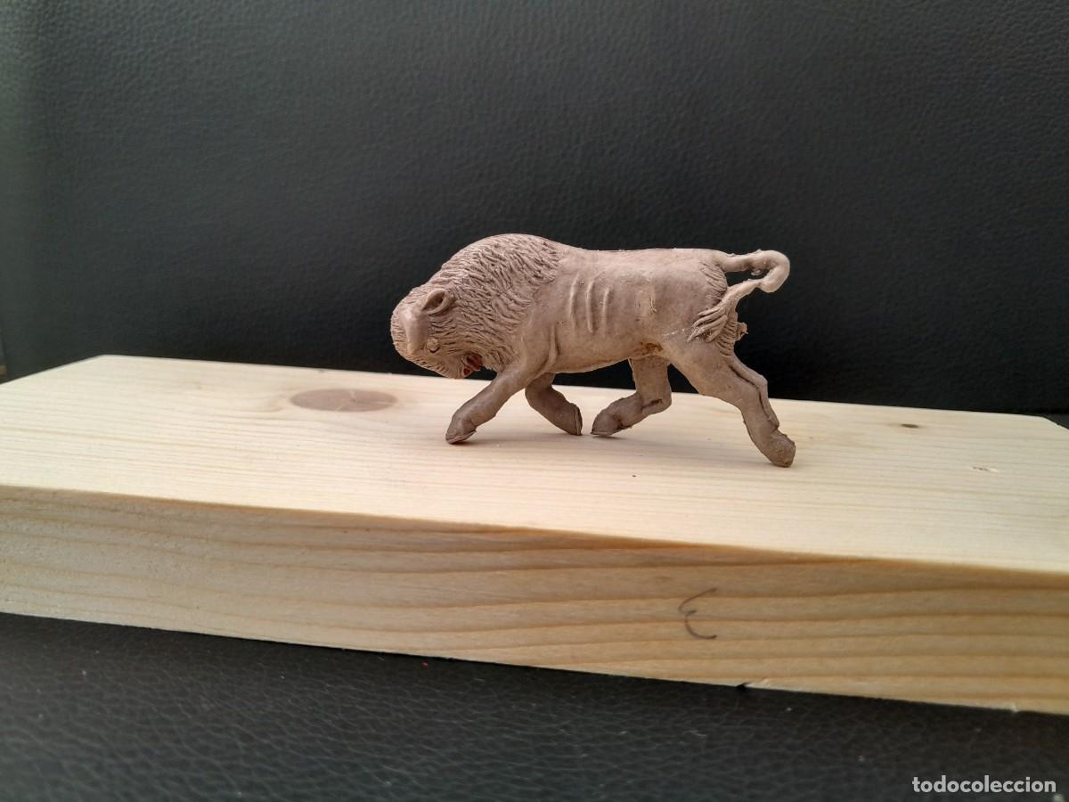 Figuras de goma y PVC: COMANSI FIGURA DE PLASTICO BISONTE - Foto 2