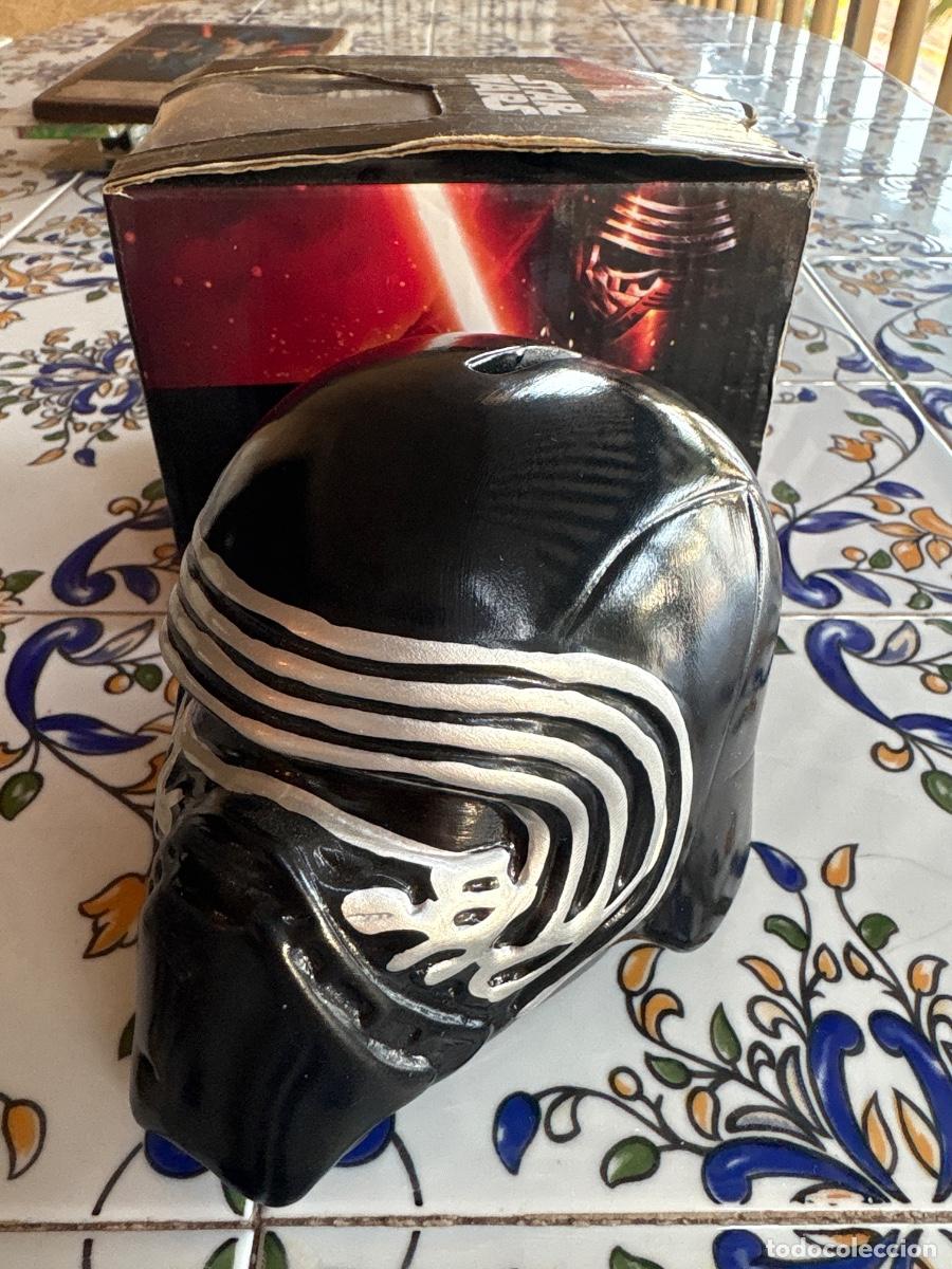 Figuras de goma y PVC: Hucha star wars de Disney - Foto 1