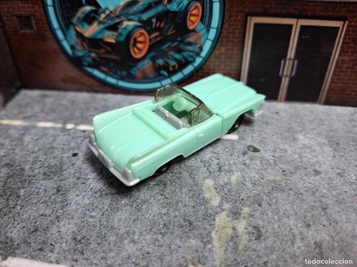 Figuras de goma Kinder: Cadillac Descapotable Kinder - Foto 2