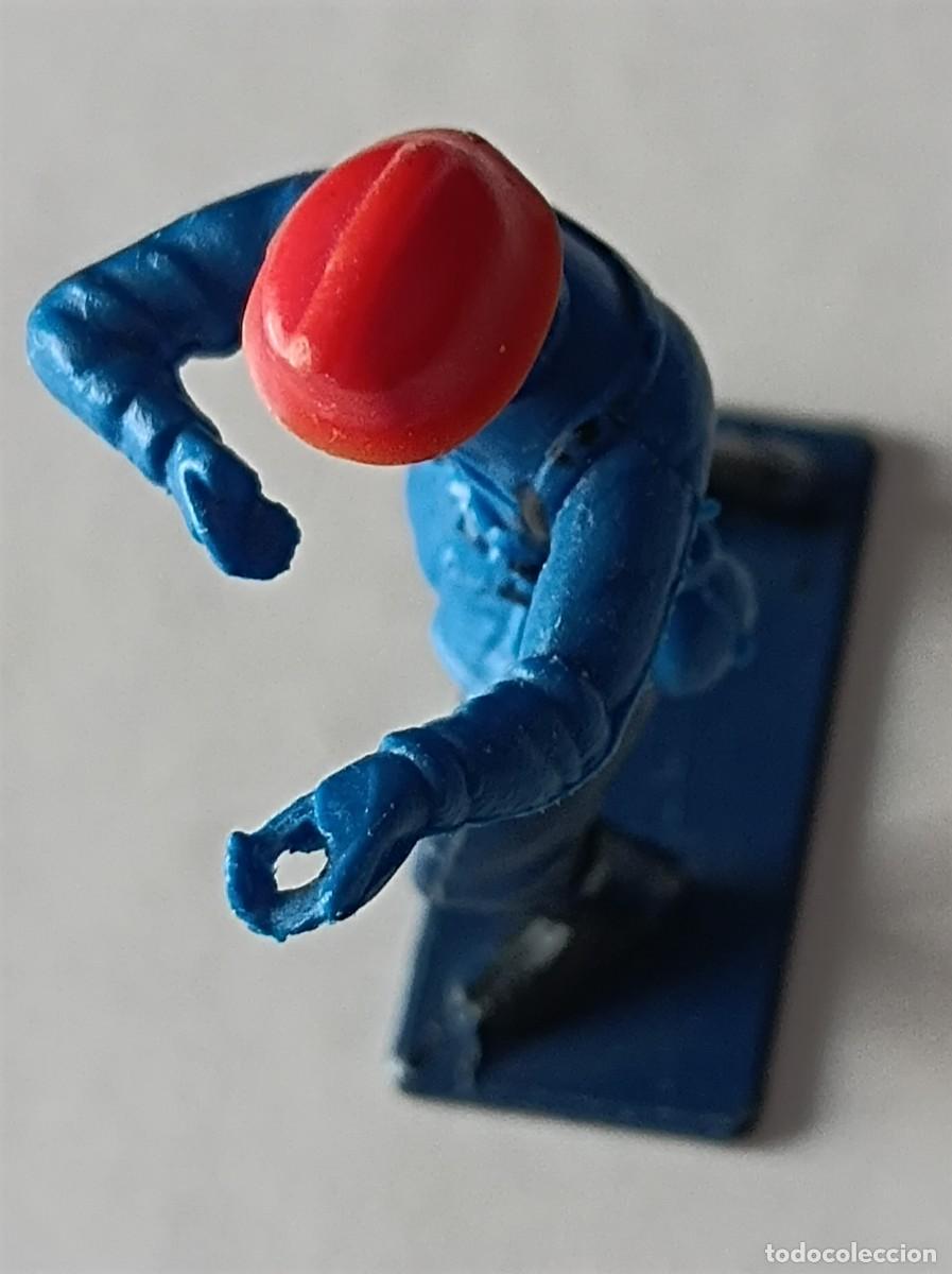 Figuras de goma y PVC: FIGURA GUISVAL BOMBERO - Foto 3