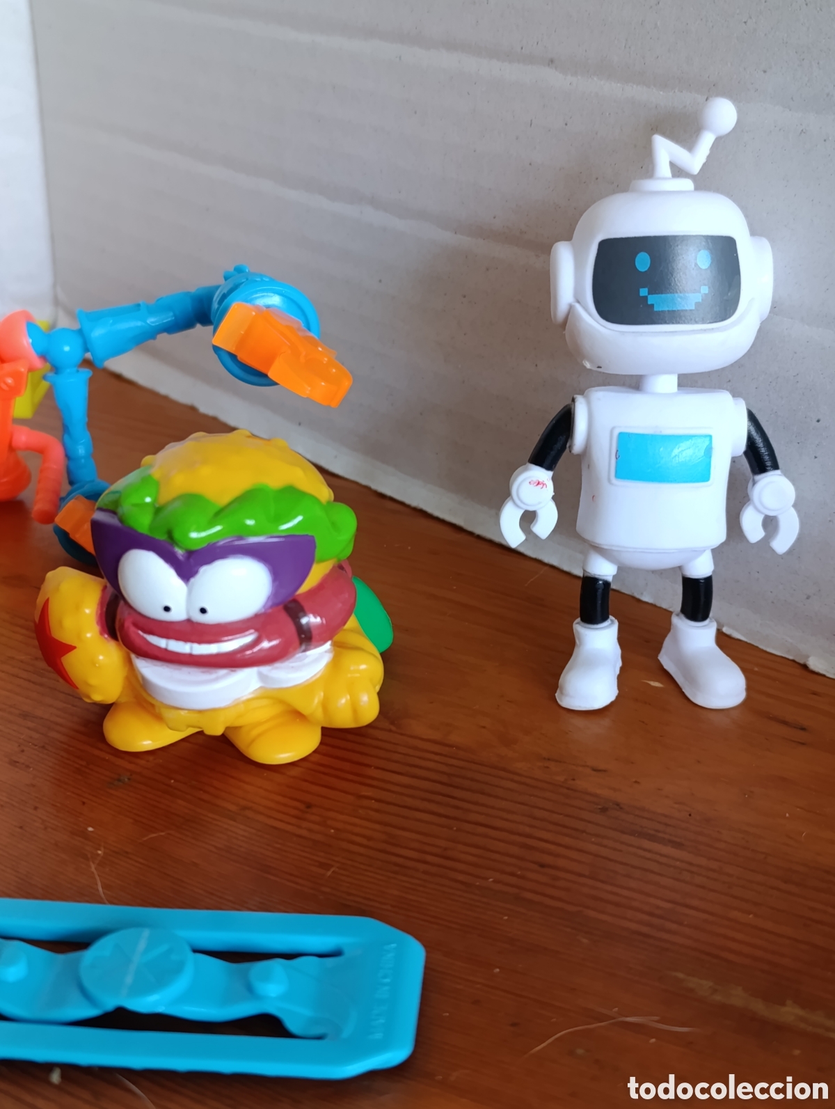 Figuras de goma y PVC: LOTE DE 10 FIGURITAS / DE PVC - Foto 3