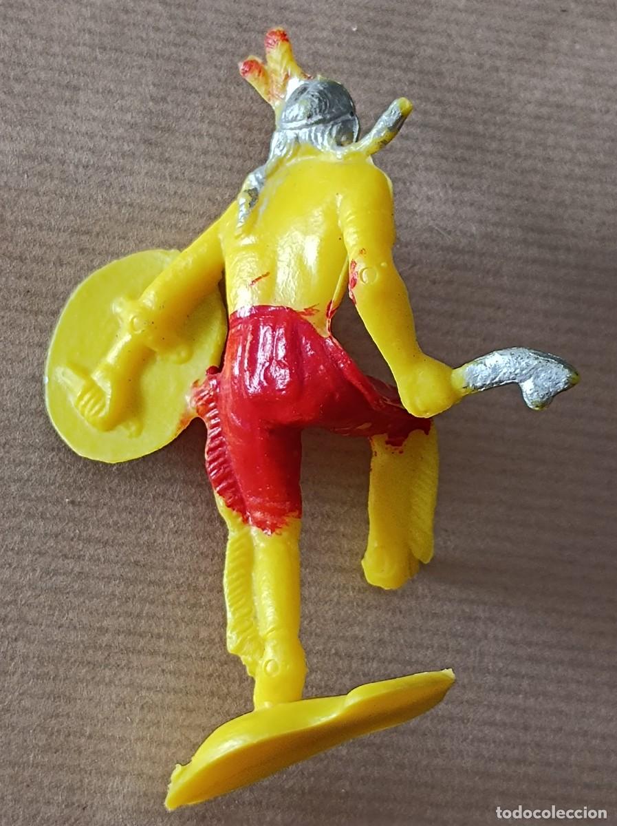 Figuras de goma y PVC: LOTE DE INDIOS DE PL&Aacute;STICO FABRICANTES OLIVER COMANSI - Foto 13