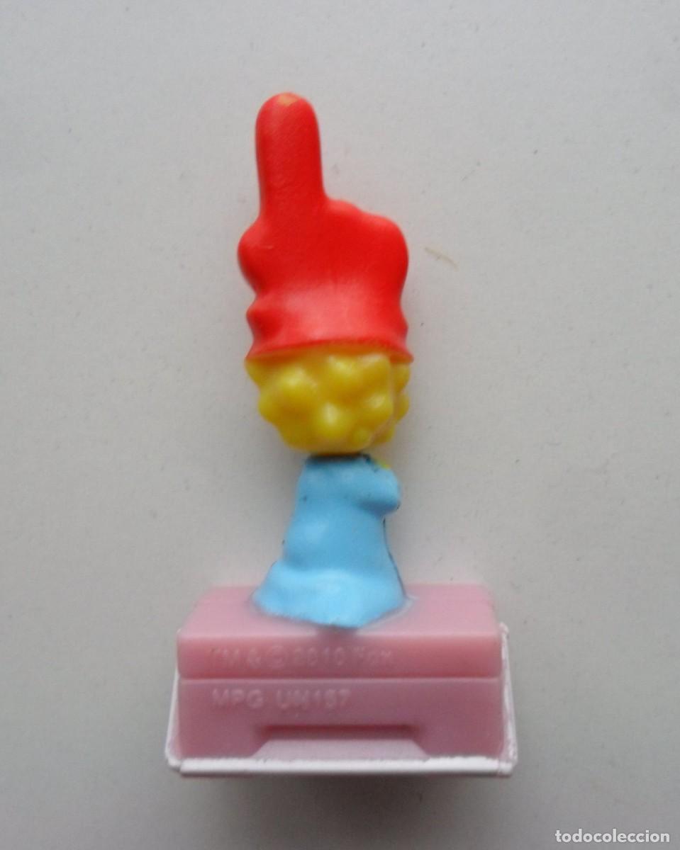 Figuras de goma Kinder: THE SIMPSONS MAGGIE KINDER 2010 - Foto 4