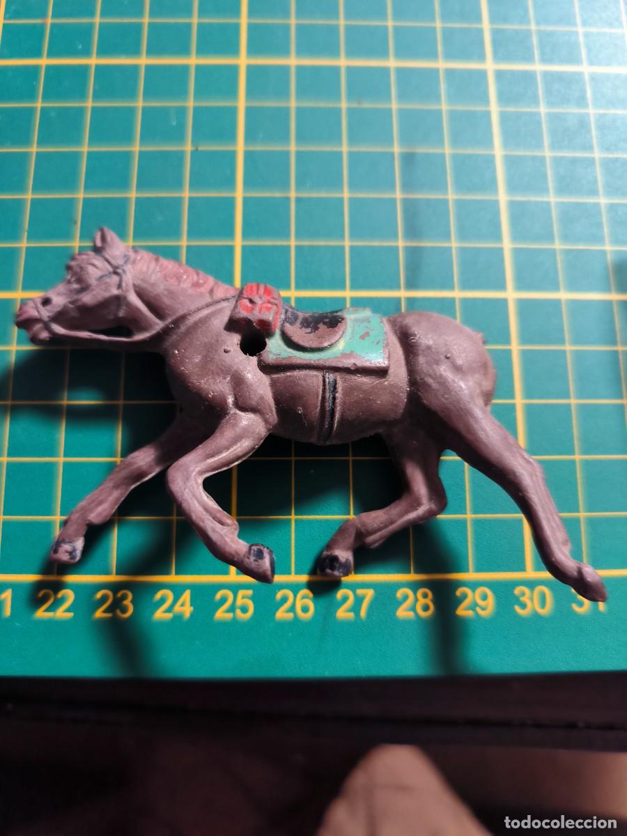 Figuras de goma y PVC: CABALLO DEL OESTE A&Ntilde;OS 50 - Foto 1