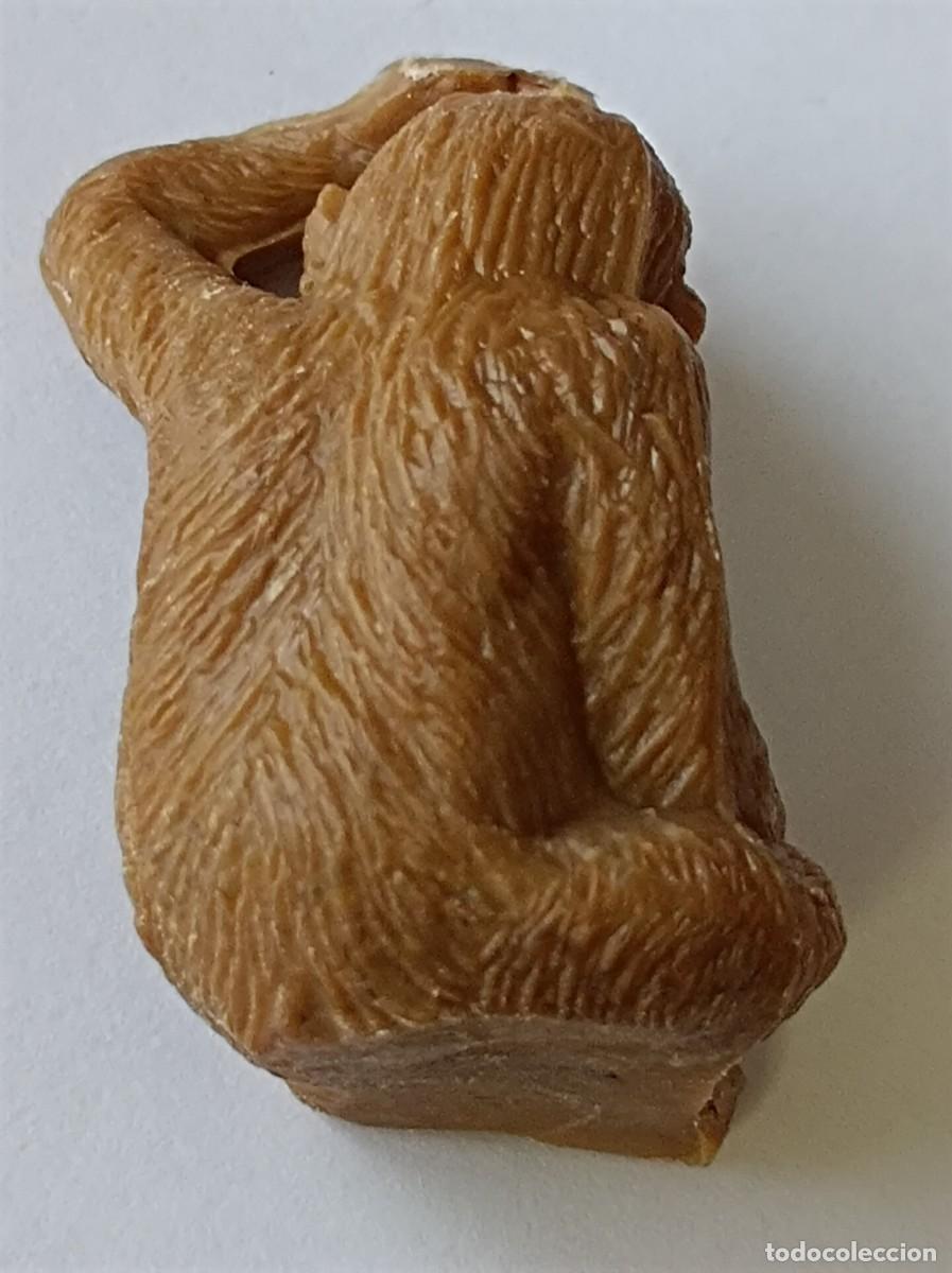 Figuras de goma y PVC: MONO BLANCO DE PL&Aacute;STICO FABRICANTE COMANSI - Foto 3
