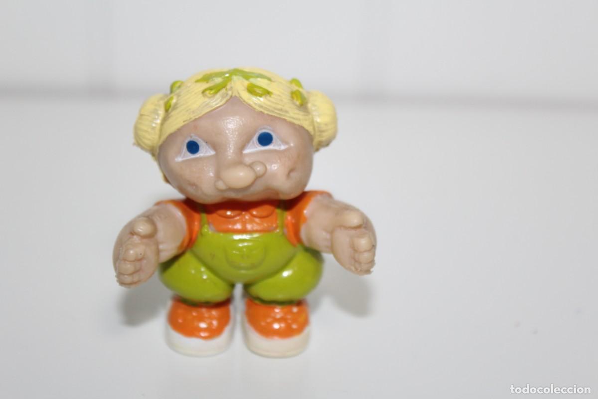 Figuras de Goma y PVC: FIGURA MU&Ntilde;ECA REPOLLO - MARCADA W DE PVC