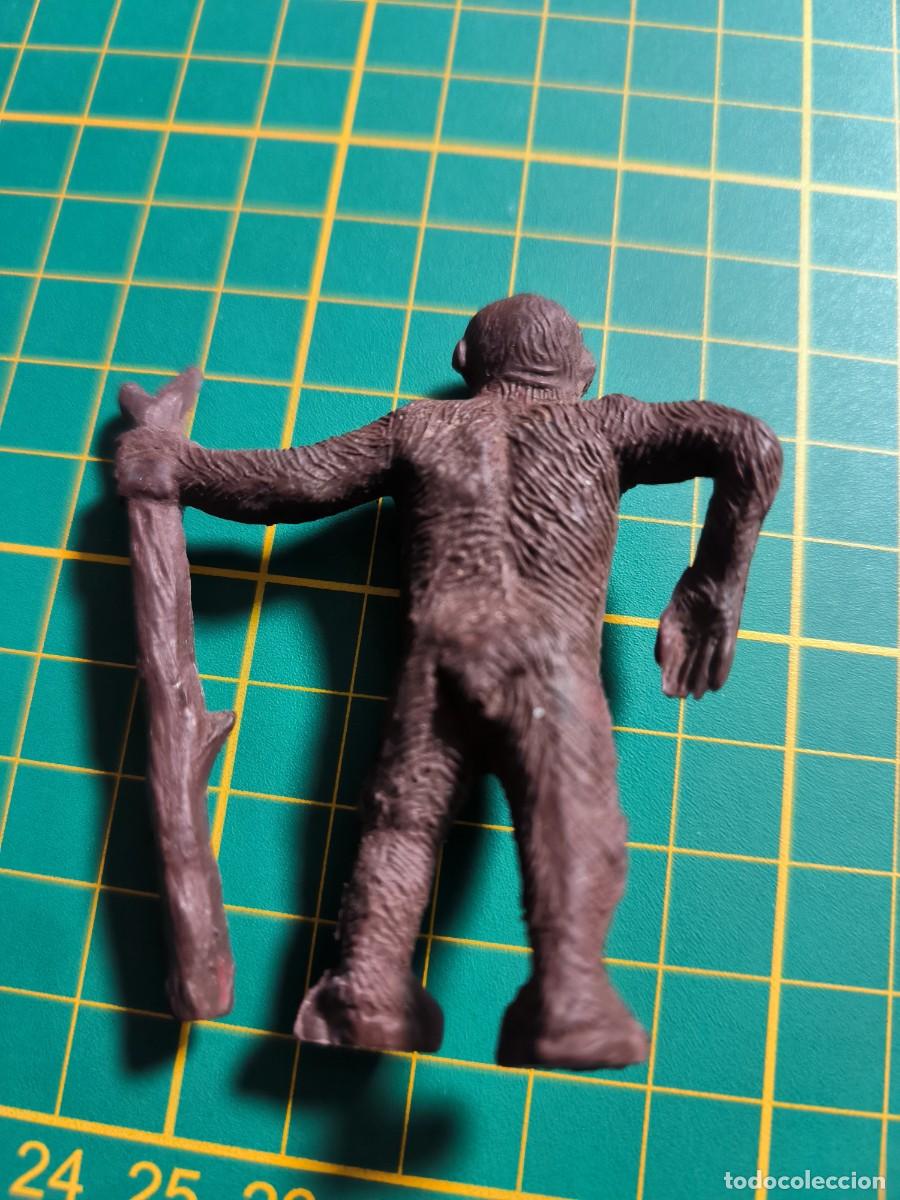 Figuras de goma y PVC: GORILA DE LA CASA PECH A&Ntilde;O 60 - Foto 2