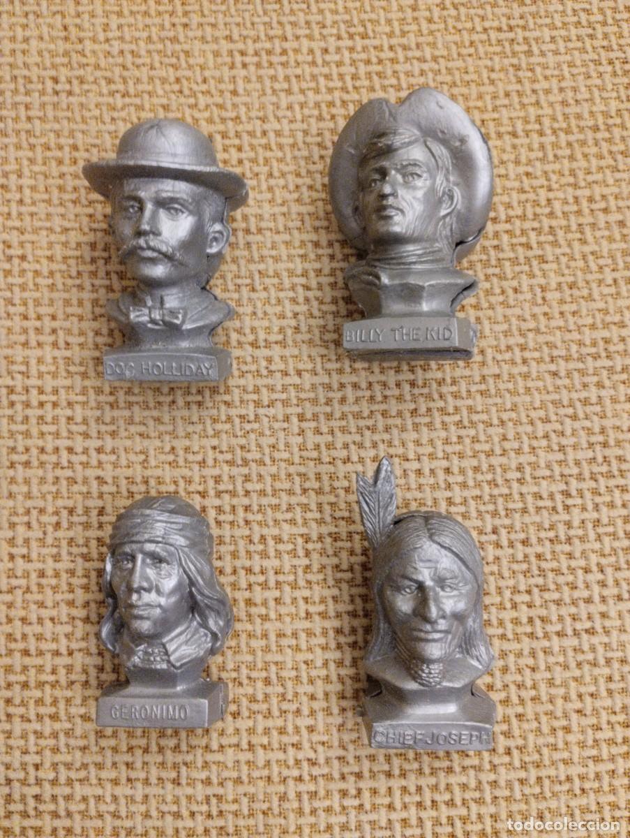 Figuras de goma y PVC: Lote dunkin antiguos - Foto 1