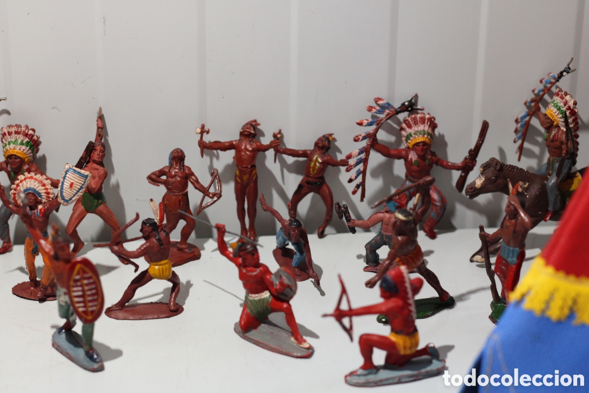 Figuras de goma y PVC: Lote figuras goma arcla de indios y vaqueros - Foto 5