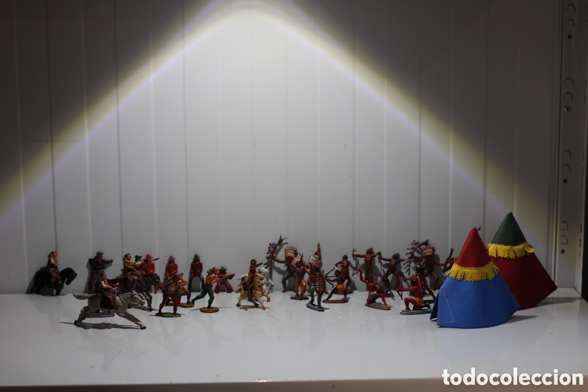 Figuras de goma y PVC: Lote figuras goma arcla de indios y vaqueros - Foto 10