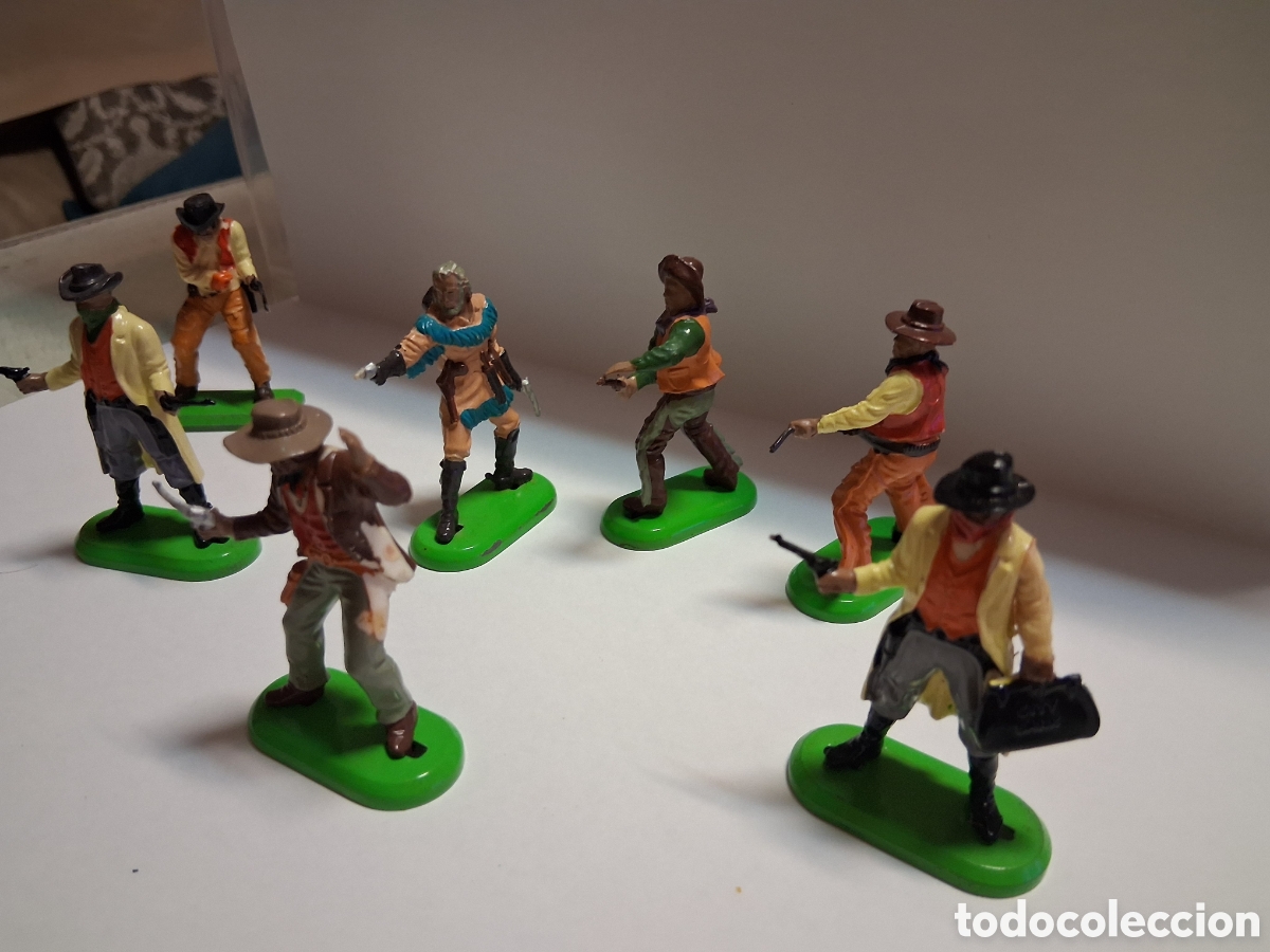 Figuras de goma y PVC: Lote de vaqueros. Britains - Foto 2