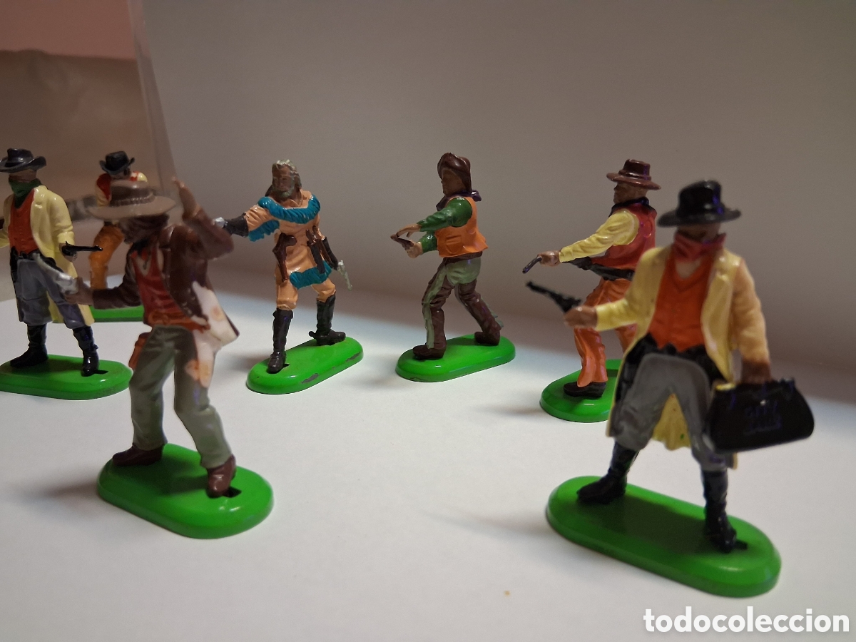 Figuras de goma y PVC: Lote de vaqueros. Britains - Foto 4
