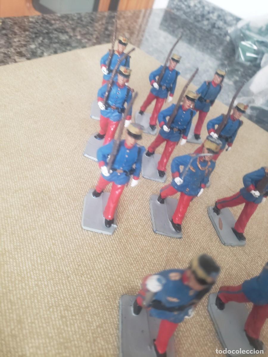 Figuras de goma y PVC: REAMSA GOMARSA GUARDIA REAL - Foto 4