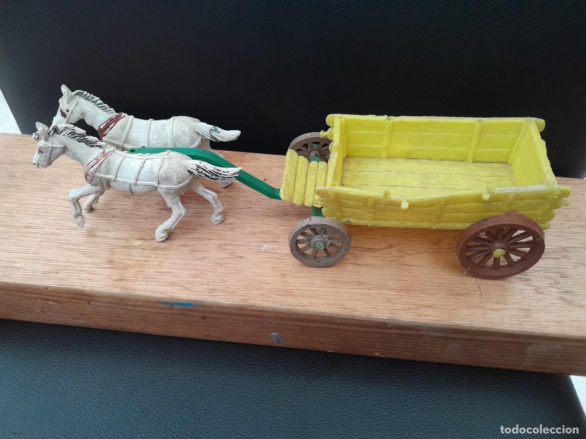 Figuras de goma y PVC: Carreta seguramente Jecsan + complementos - Foto 2