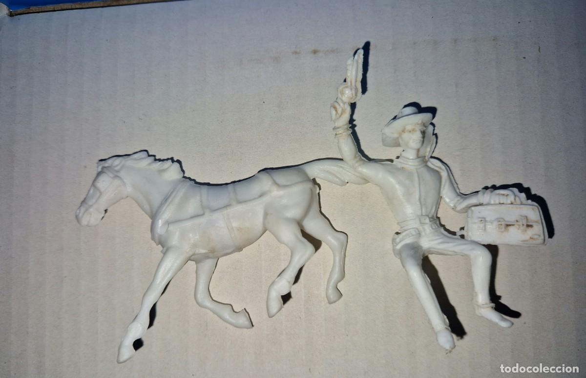 Figuras de goma y PVC: VAQUERO Y CABALLO DE COMANSI - Foto 2