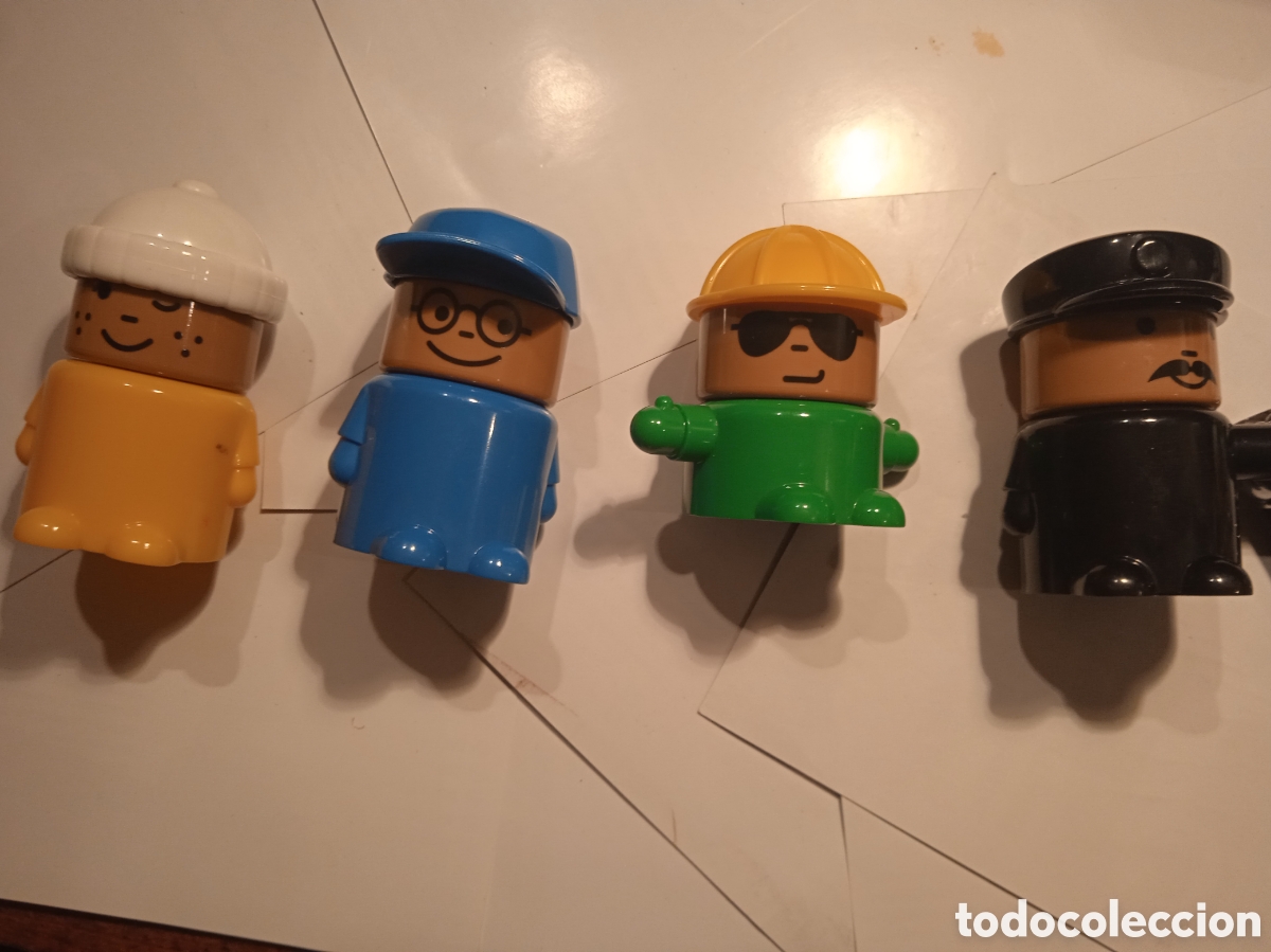 Figuras de goma y PVC: 4 MU&Ntilde;EQUITOS DE SERIES DE T.V. - Foto 1