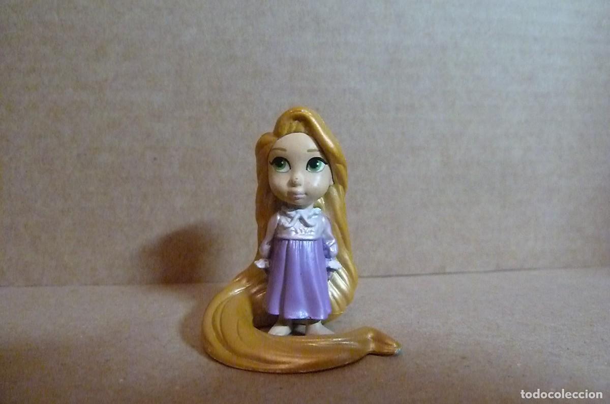 Figuras de goma y PVC: Figura miniatura. Rapunzel - Foto 1