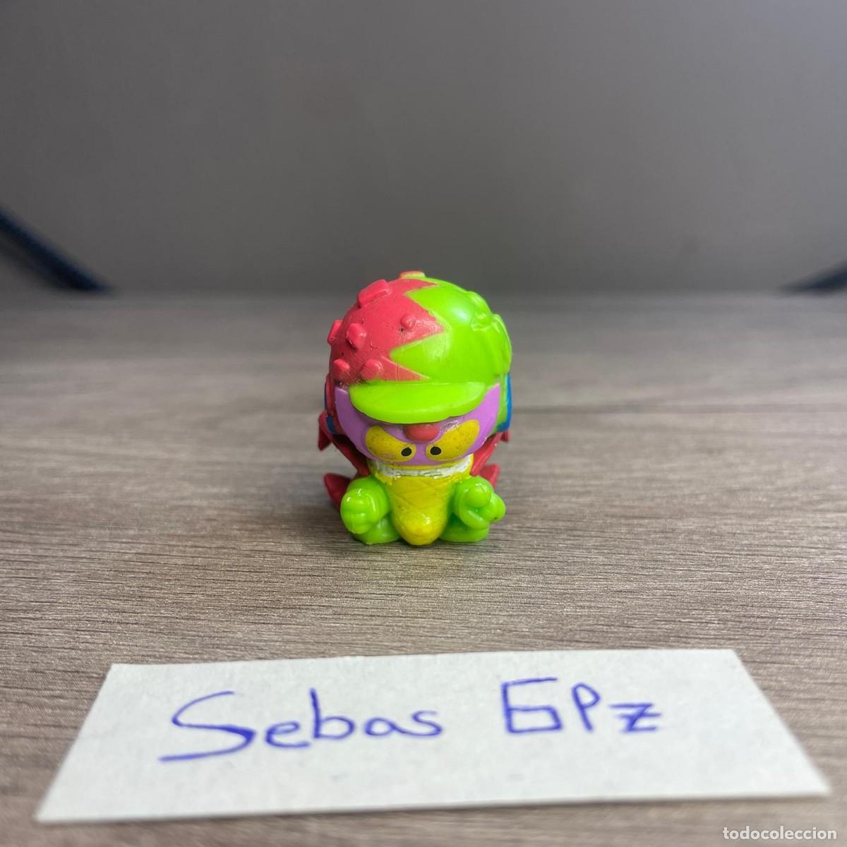Figuras de goma y PVC: Superthings Magicbox Superzings - Foto 1
