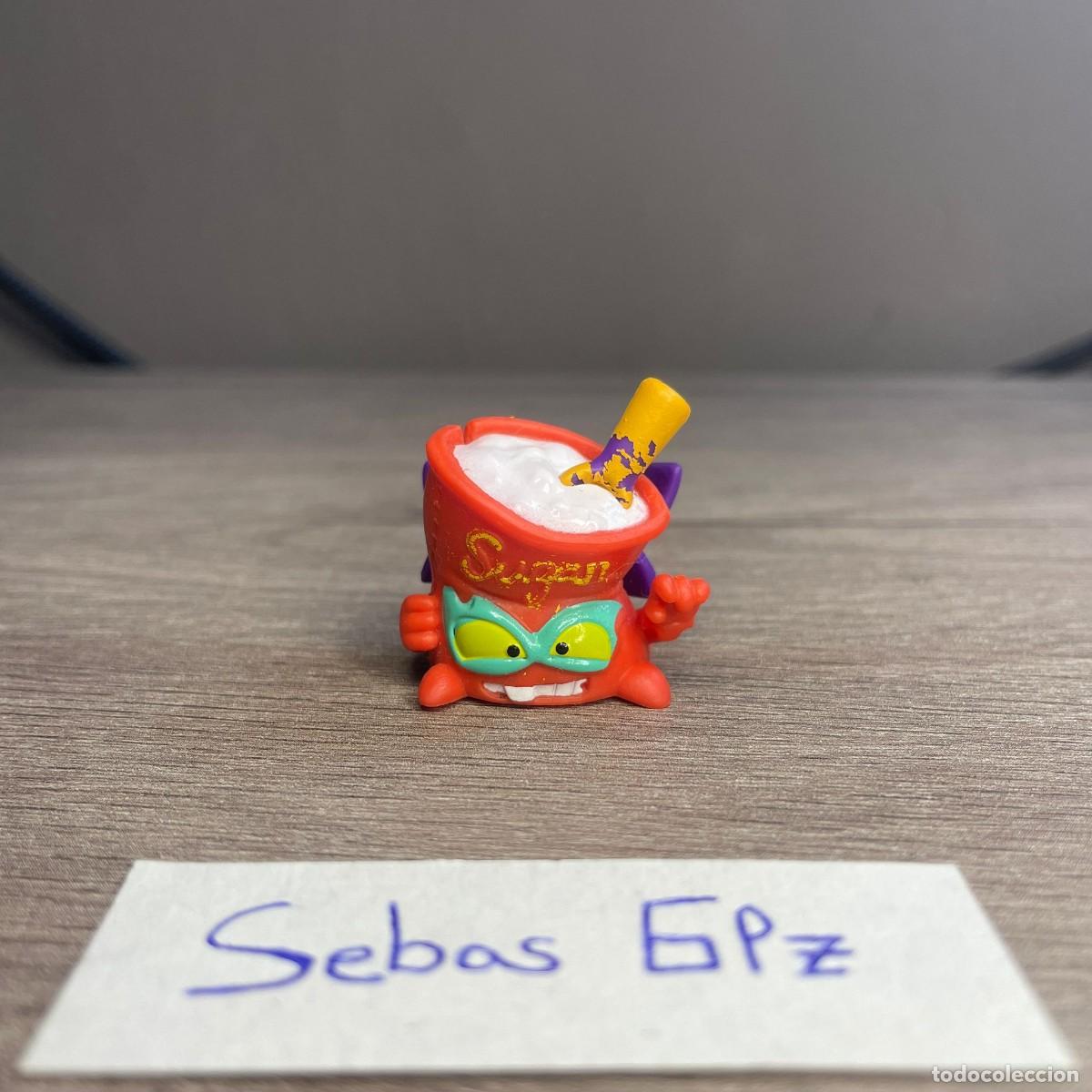 Figuras de goma y PVC: SUGAMAL ROJO 800 SUPERTHINGS RIVALS OF KABOOM SERIE 11 NEON POWER 2023