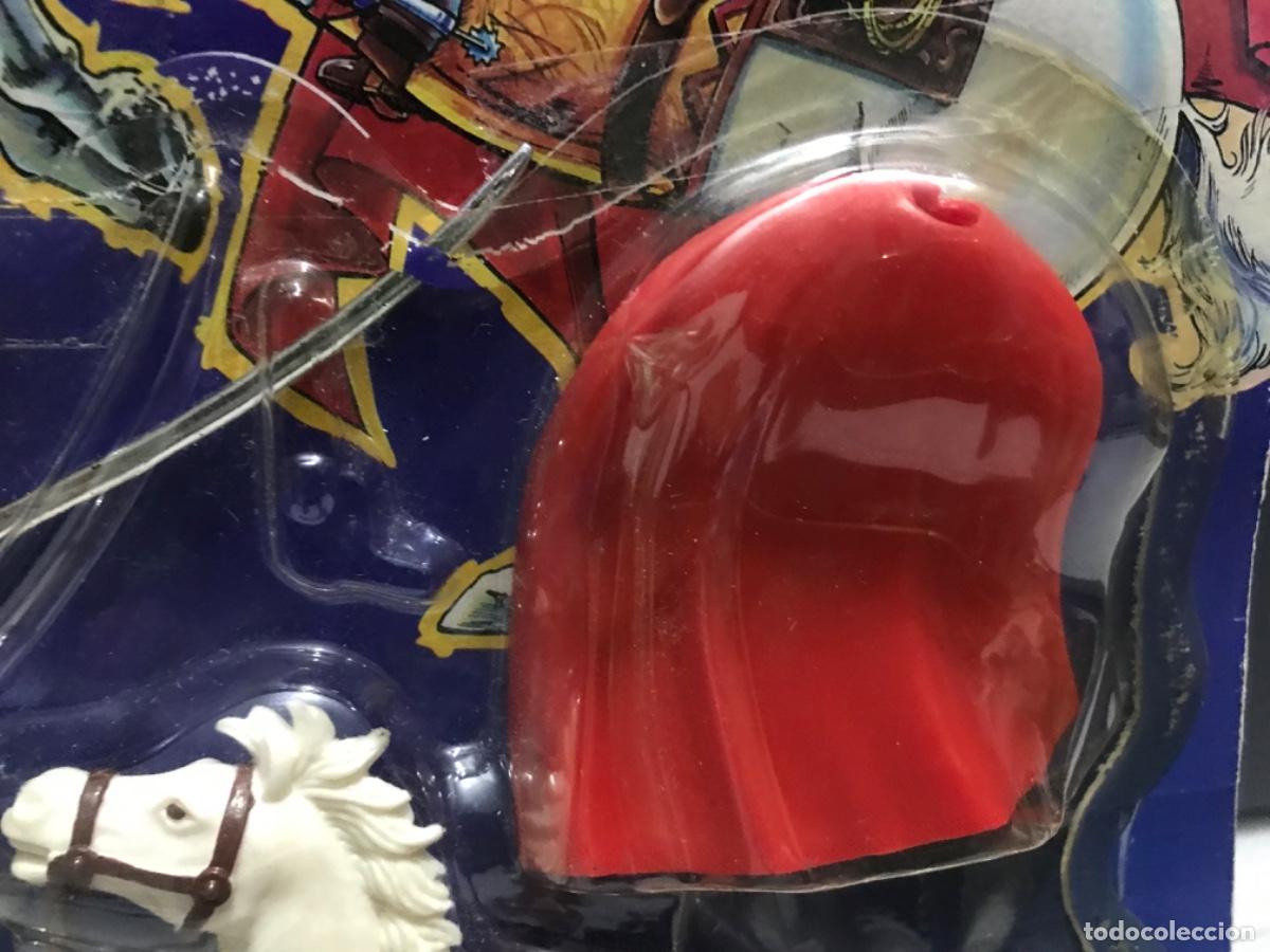 Figuras de goma y PVC: Bl&iacute;ster de Simba con figuras del zorro - Foto 5