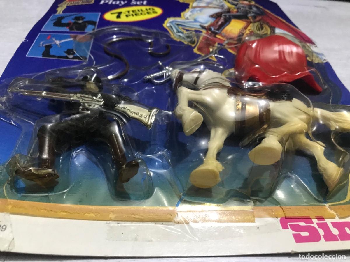 Figuras de goma y PVC: Bl&iacute;ster de Simba con figuras del zorro - Foto 22
