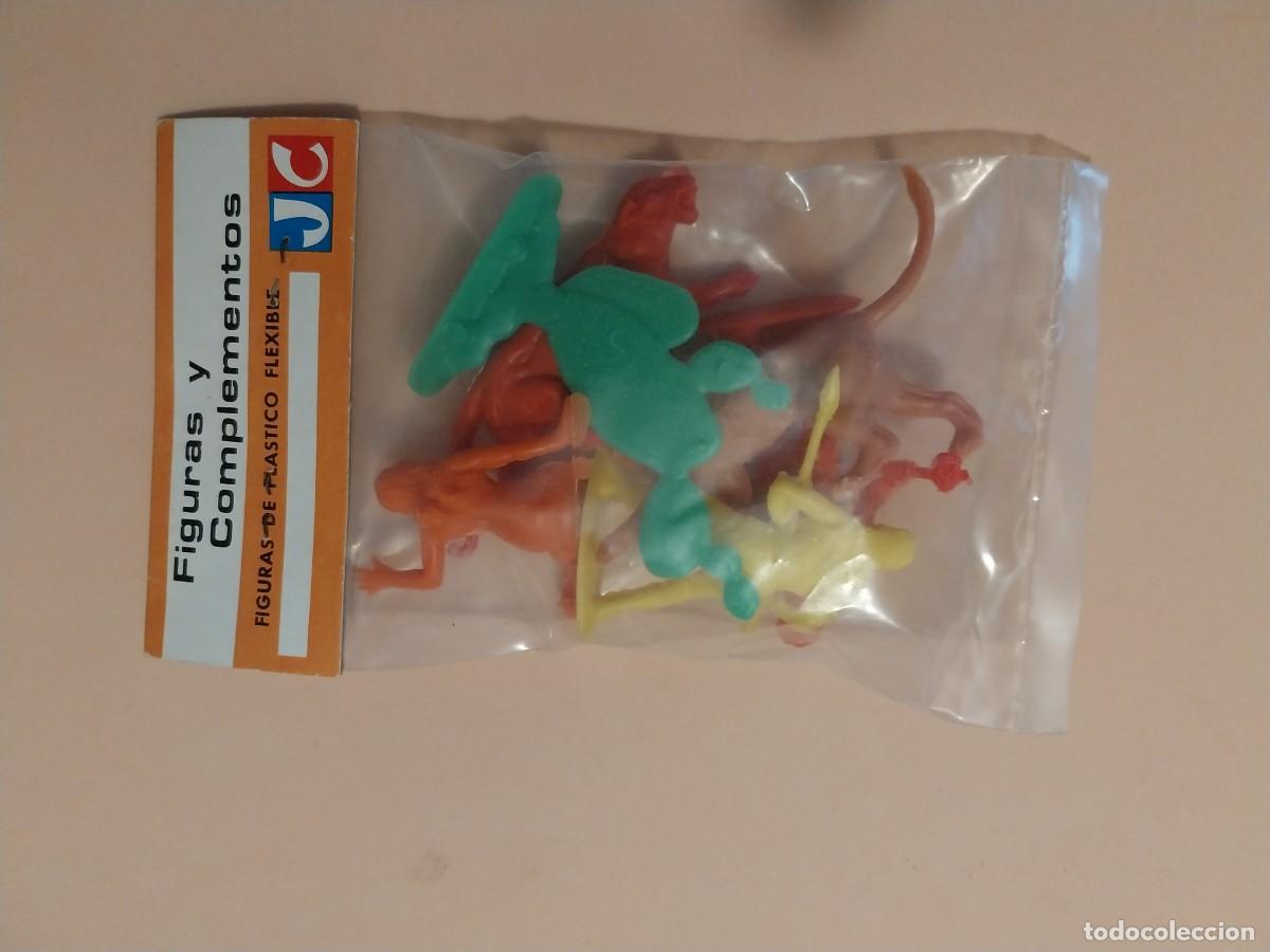 Figuras de goma y PVC: BOLSA FIGURAS PREHIST&Oacute;RICOS 2 - Foto 1