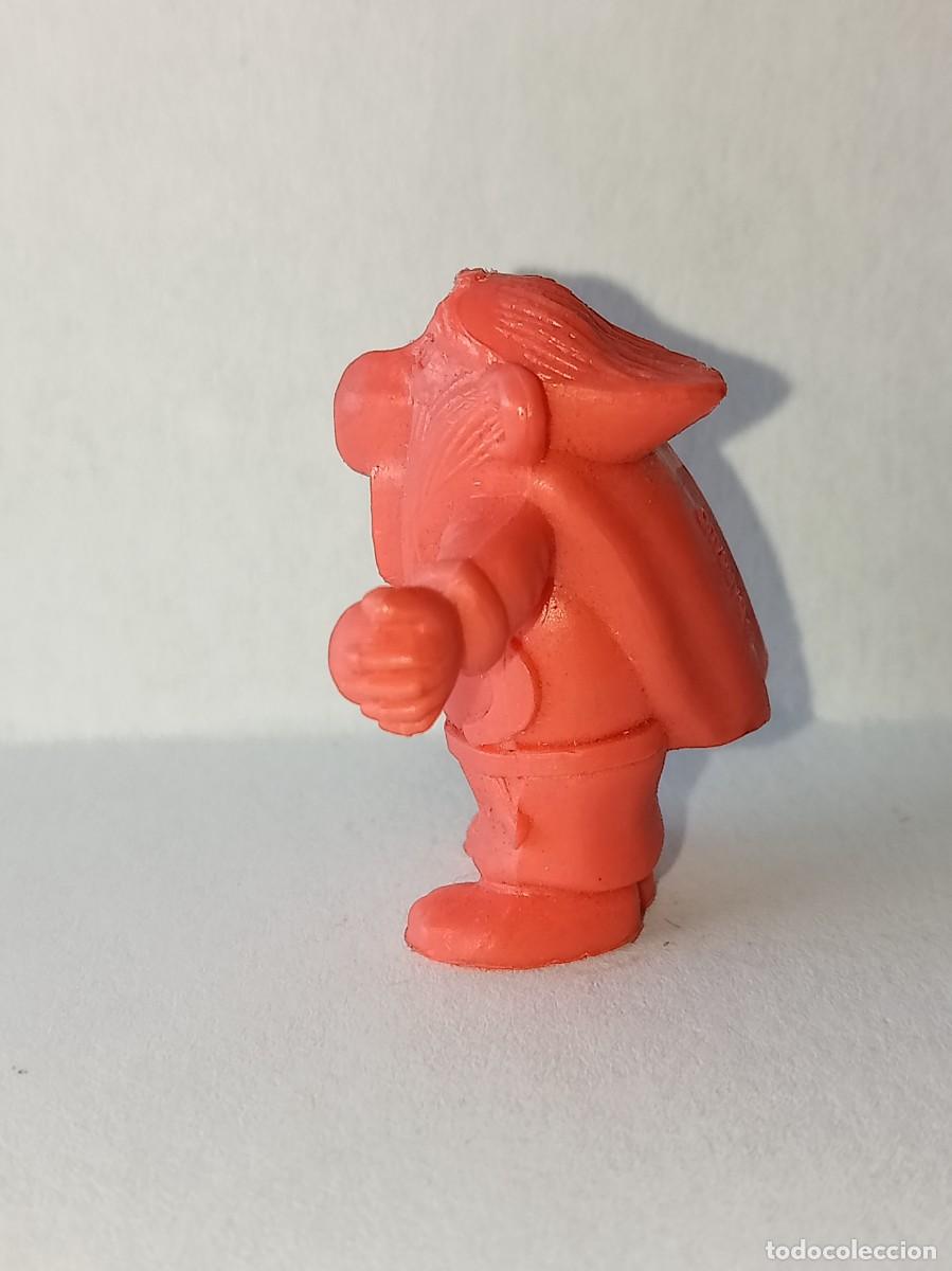 Figuras de goma y PVC: Dunkin Asterix Rosa Panoramix - Foto 2