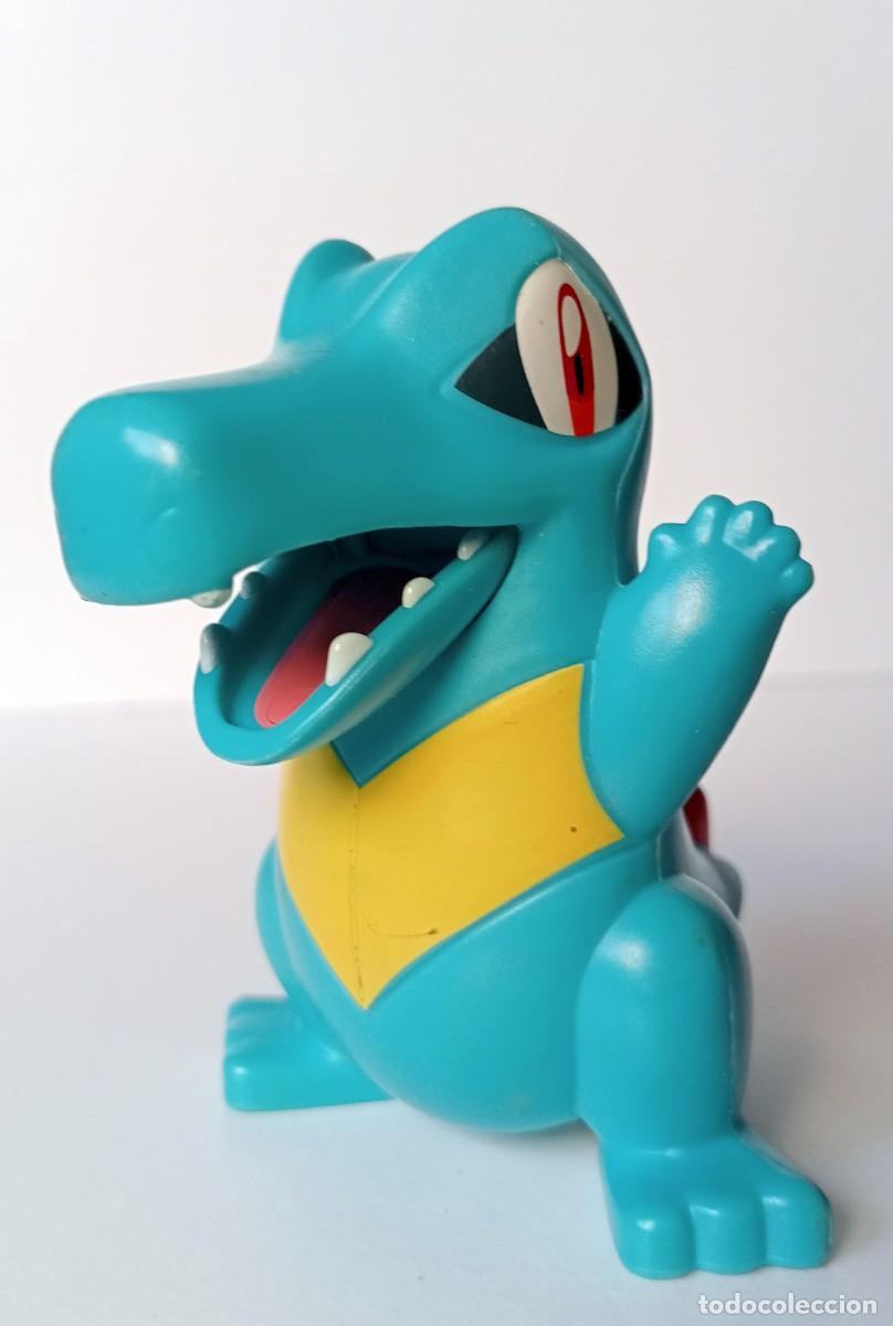 Figuras de Goma y PVC: JUGUETE FIGURA TOTODILE DE POKEMON OBSEQUIO DE McDONNALD&acute;S