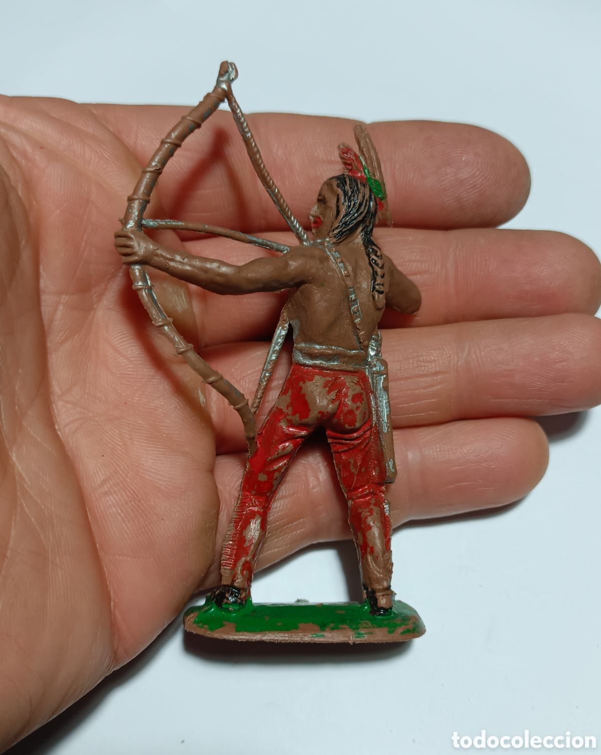 Figuras de goma y PVC: Indio con arco PVC comansi 1a epoca - Foto 2